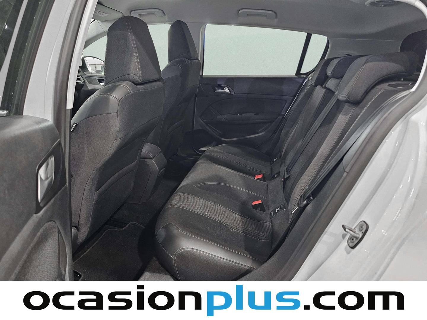 Foto asientos traseros Peugeot 308 Peugeot 308 PureTech 110 S&S Allure (110 CV)