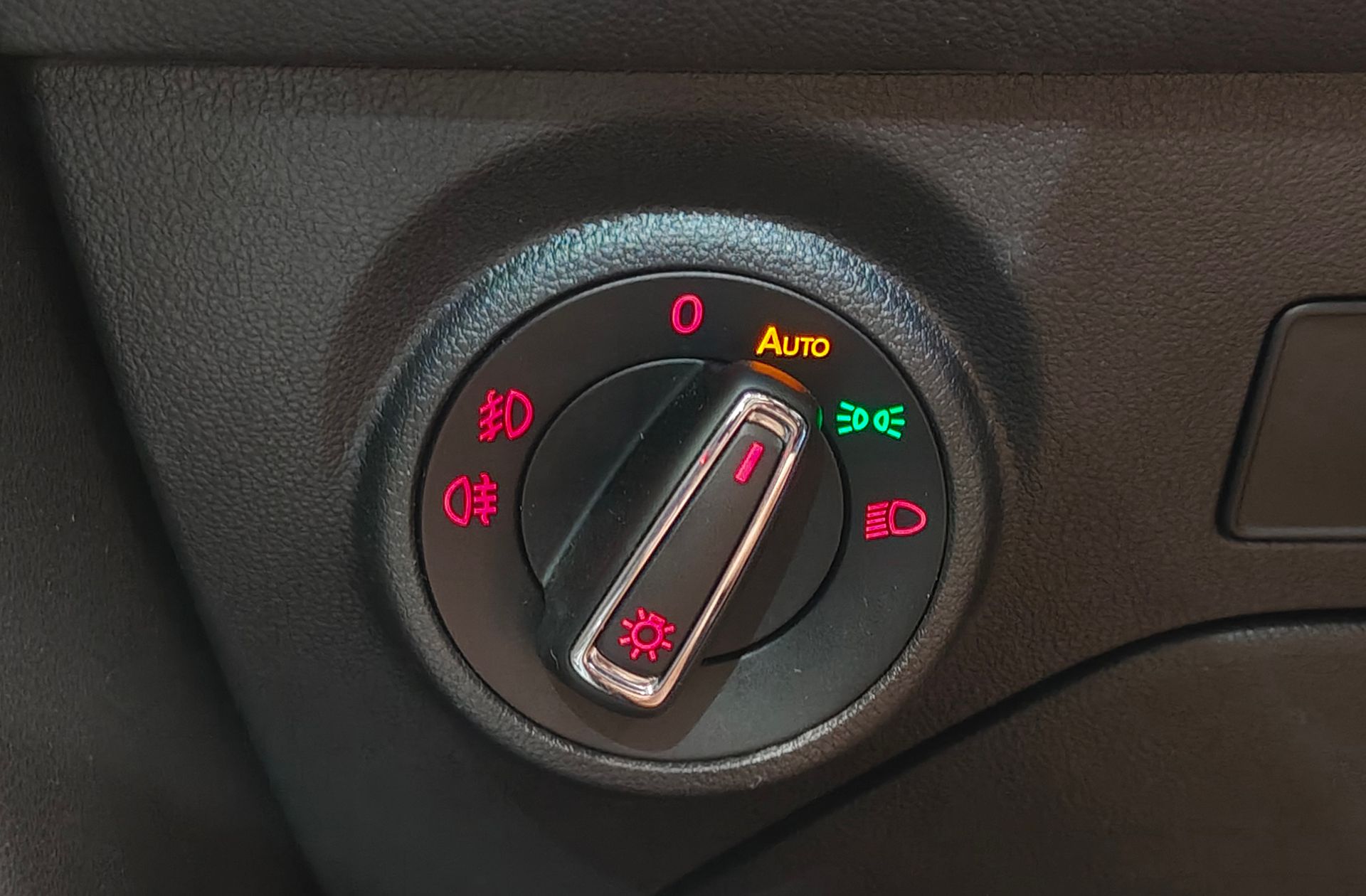 SEAT León ST 2.0 TDI FR - foto 13