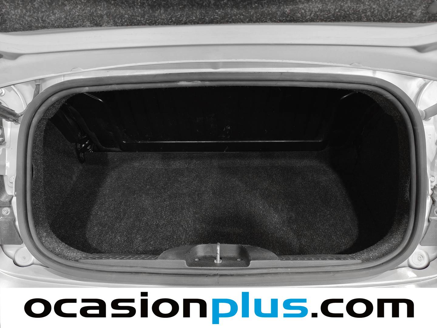 Fotos maletero Fiat 500C Fiat 500C 1.0 Hybrid Connect (70 CV)