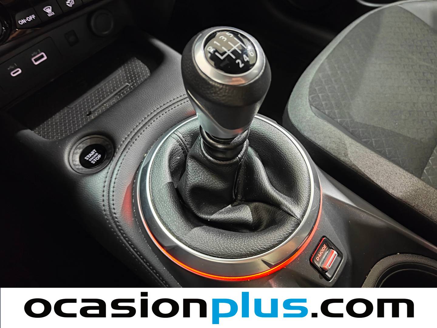 Foto Nissan JUKE Nissan Juke DIG-T N-Connecta 4x2 (114 CV)