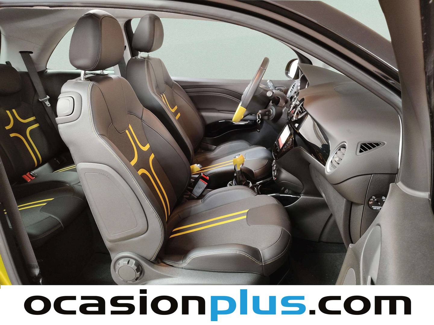 Foto Opel Adam Opel Adam 1.0 XFT Rocks (115 CV)