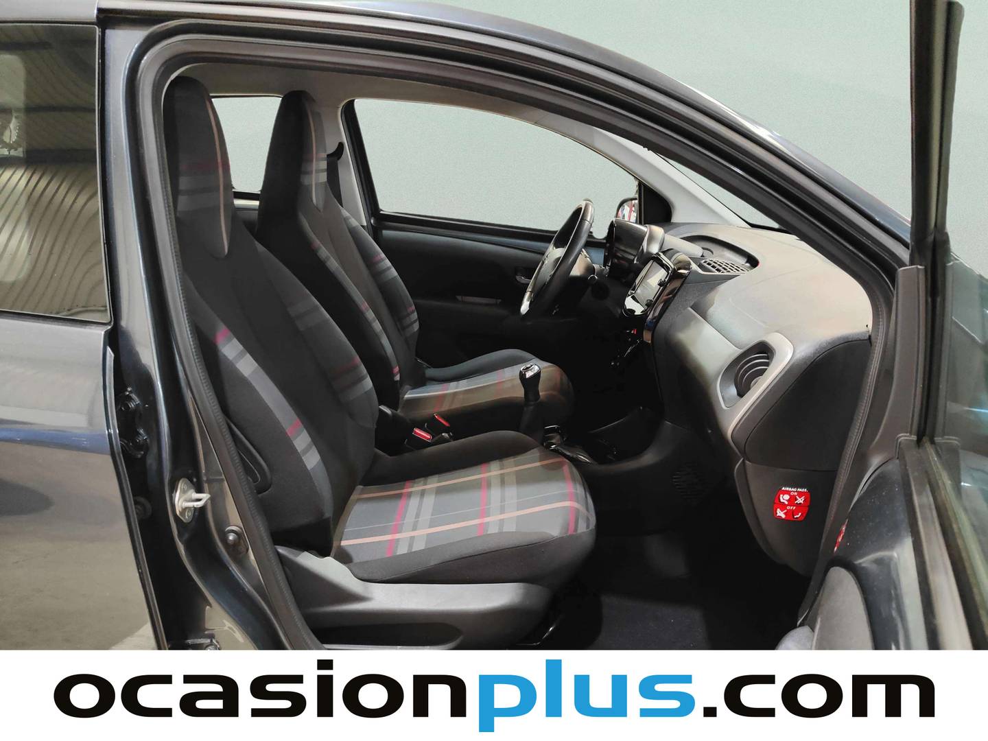 Peugeot 108 Peugeot 108 1.2 PureTech Allure (82 CV) al mejor precio