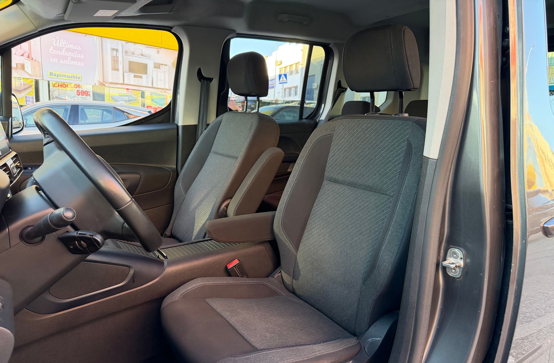Peugeot Rifter BlueHDi 130 Allure Standard - foto 12
