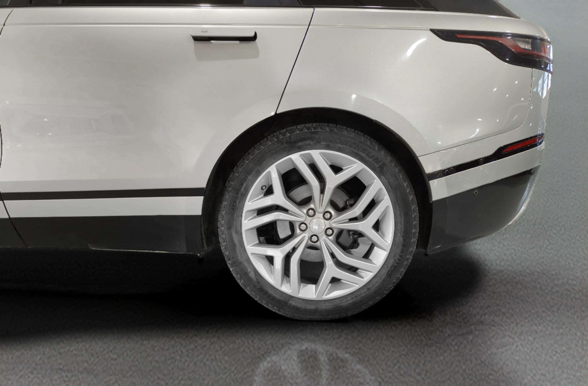 Land Rover Range Rover Velar D240 SE 4WD - foto 37