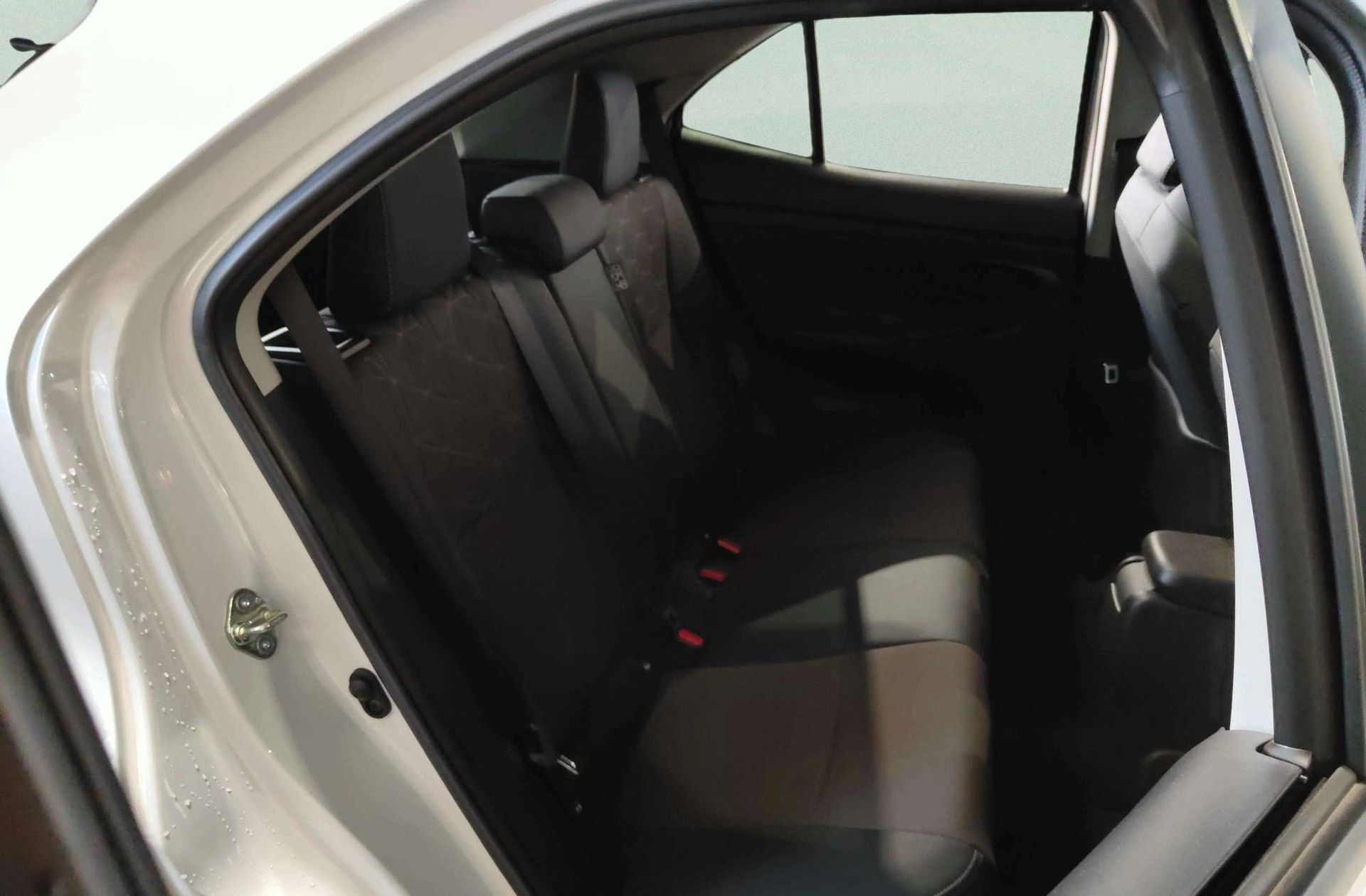 Toyota Yaris Cross 120H Style - foto 21