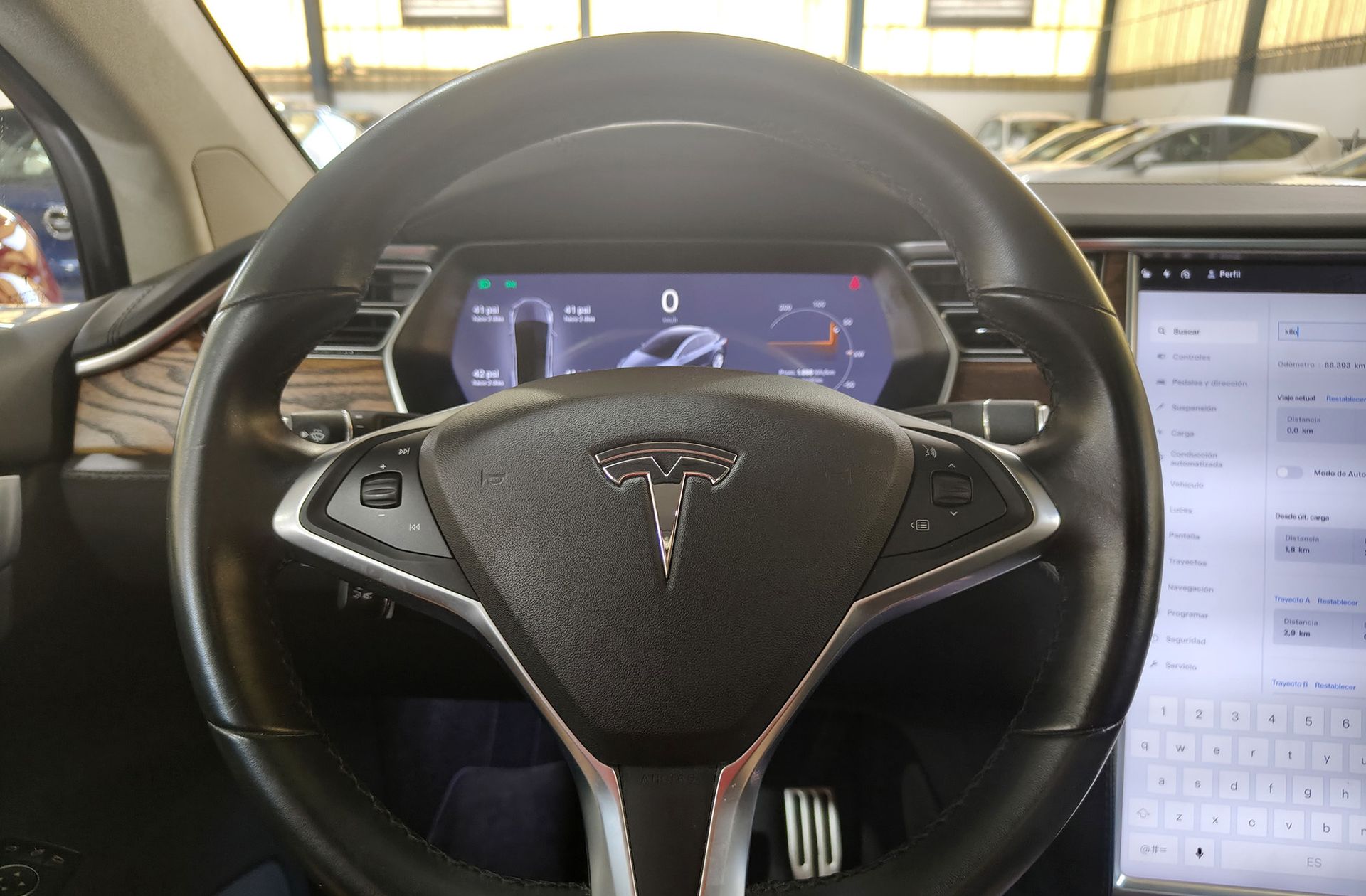 Tesla Model X 75d 4WD - foto 26
