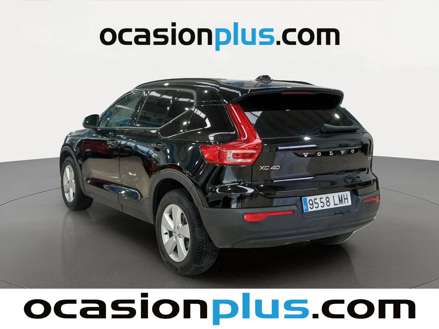 Foto trasera Volvo XC40 Volvo XC40 T2 Momentum Core (129 CV) izquierda