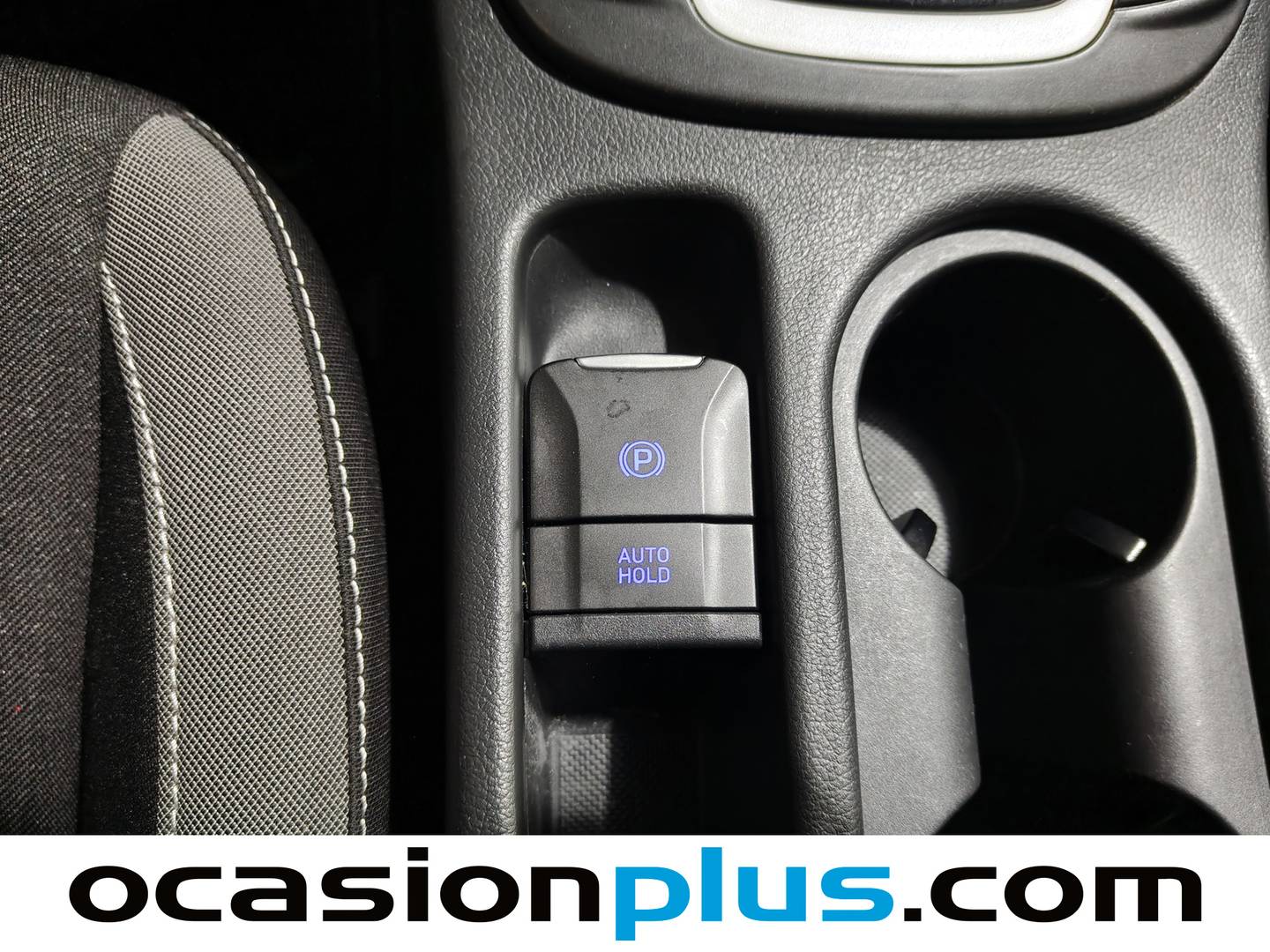 Foto Hyundai Kona Hyundai Kona 1.6 GDI HEV Klass DT (141 CV)