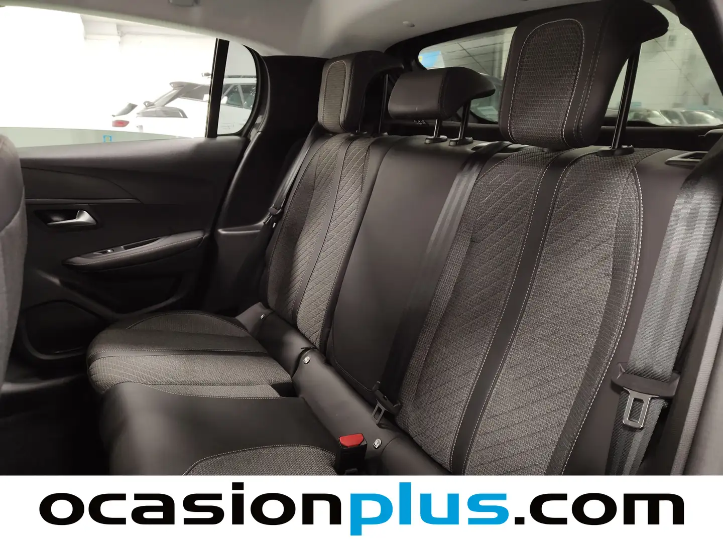 Foto Peugeot 208 Peugeot 208 PureTech 100 Allure (100 CV)