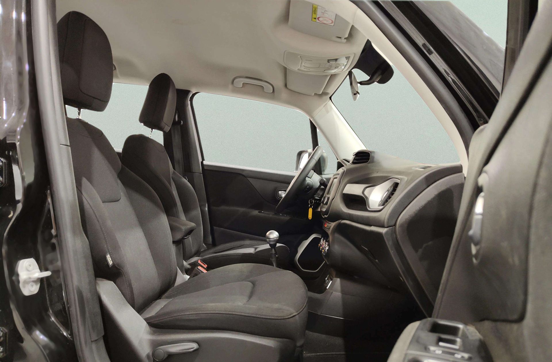 Jeep Renegade 1.6 E-TORQ Sport FWD E6 - foto 14