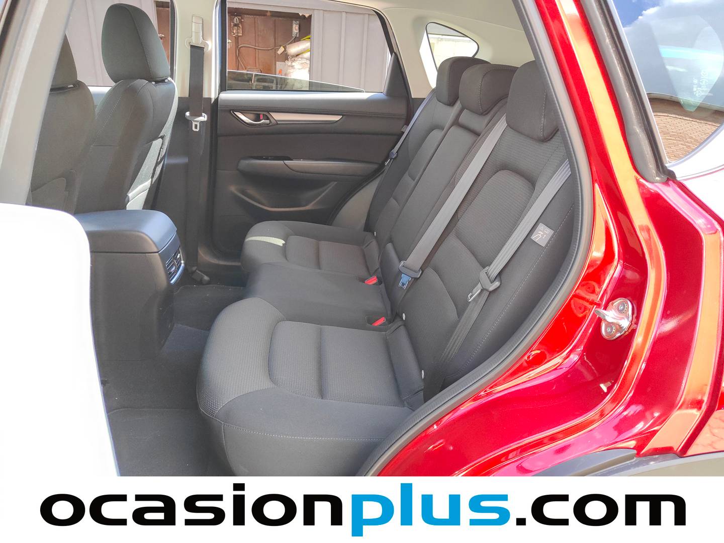 Foto asientos traseros Mazda CX-5 Mazda CX-5 2.0 E-SKYACTIV-G MHEV Advantage AT (165 CV)