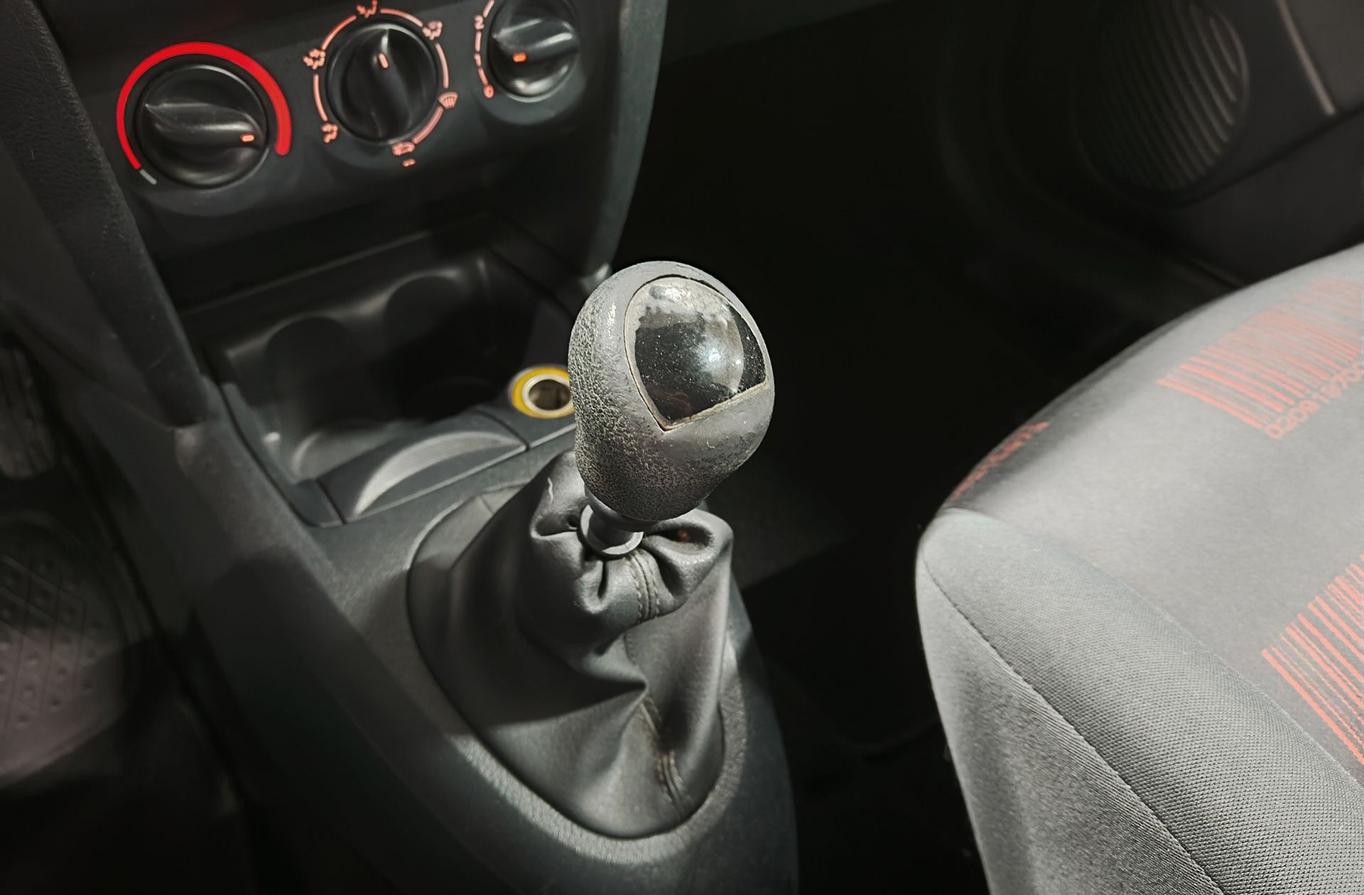 Renault Clio 1.5 dCi Community - foto 6