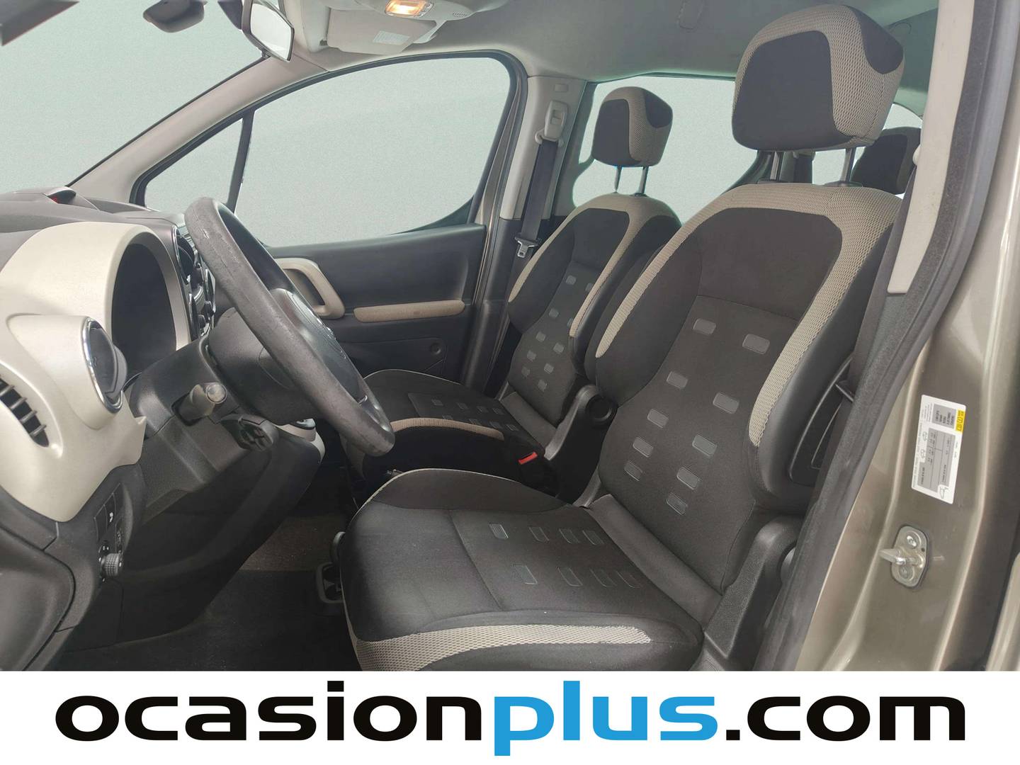 Foto asientos delanteros Citroën Berlingo Citroën Berlingo 1.6 HDI XTR Plus (114 CV)