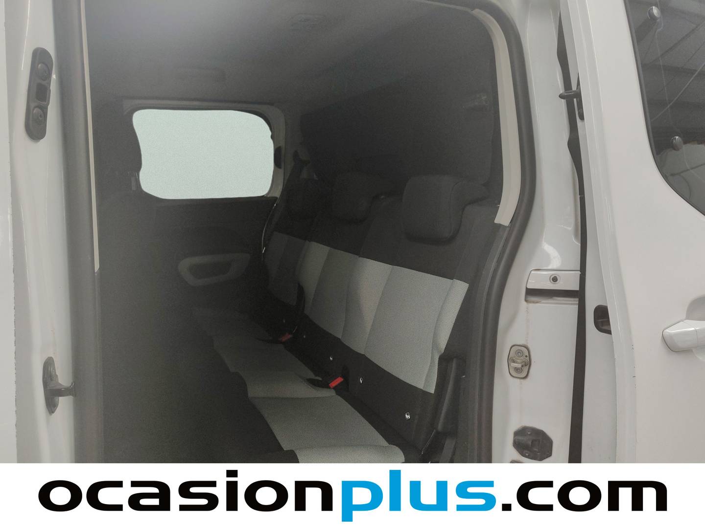 Foto Citroën Berlingo Citroen Berlingo Combi BlueHDi 100 S&S Talla M 100 Años (102 CV)