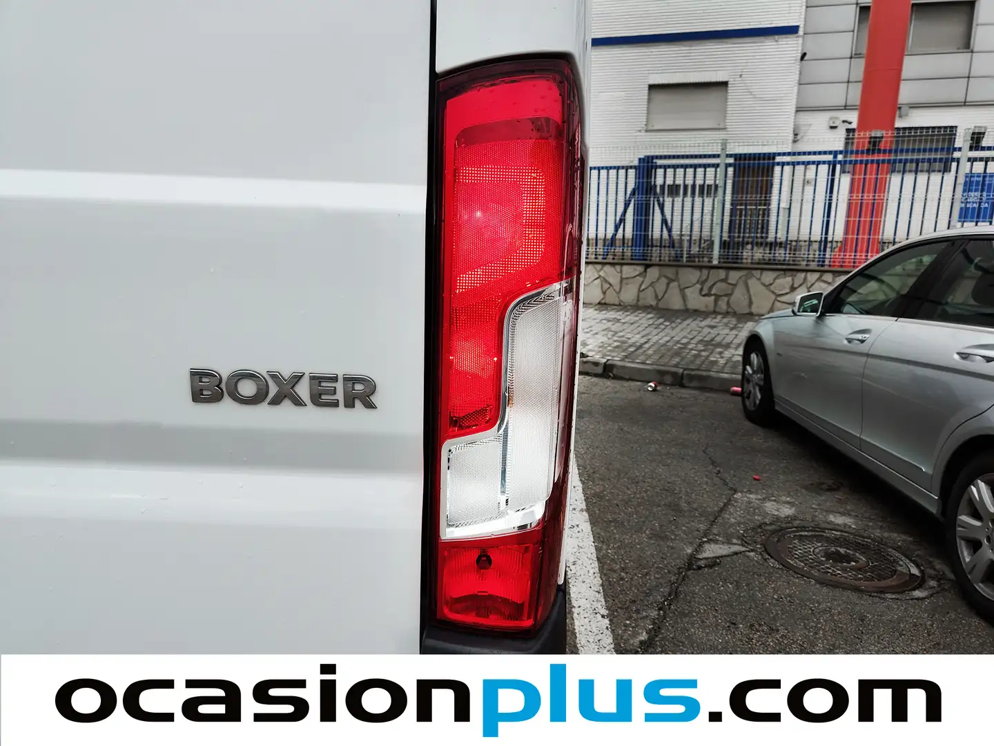 Foto Peugeot Boxer Peugeot Boxer BlueHDi 140 S&S 335 L3H2 (140 CV)