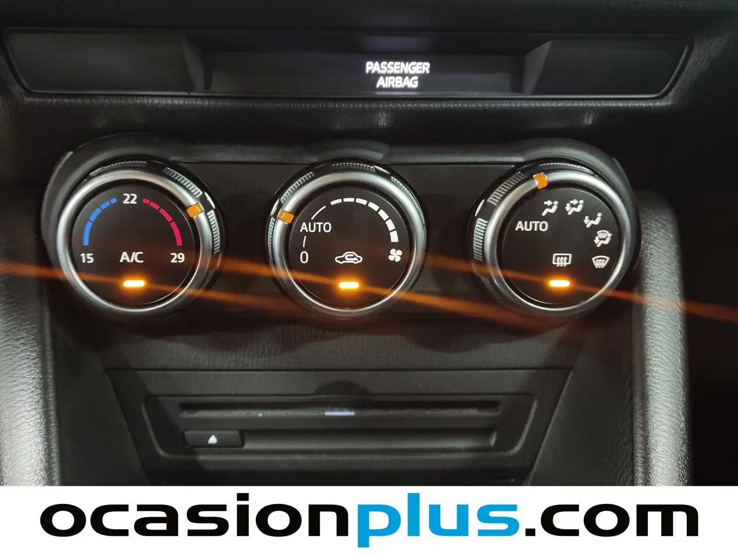 Foto Mazda CX-3 Mazda CX-3 2.0 G Evolution 2WD (121 CV)