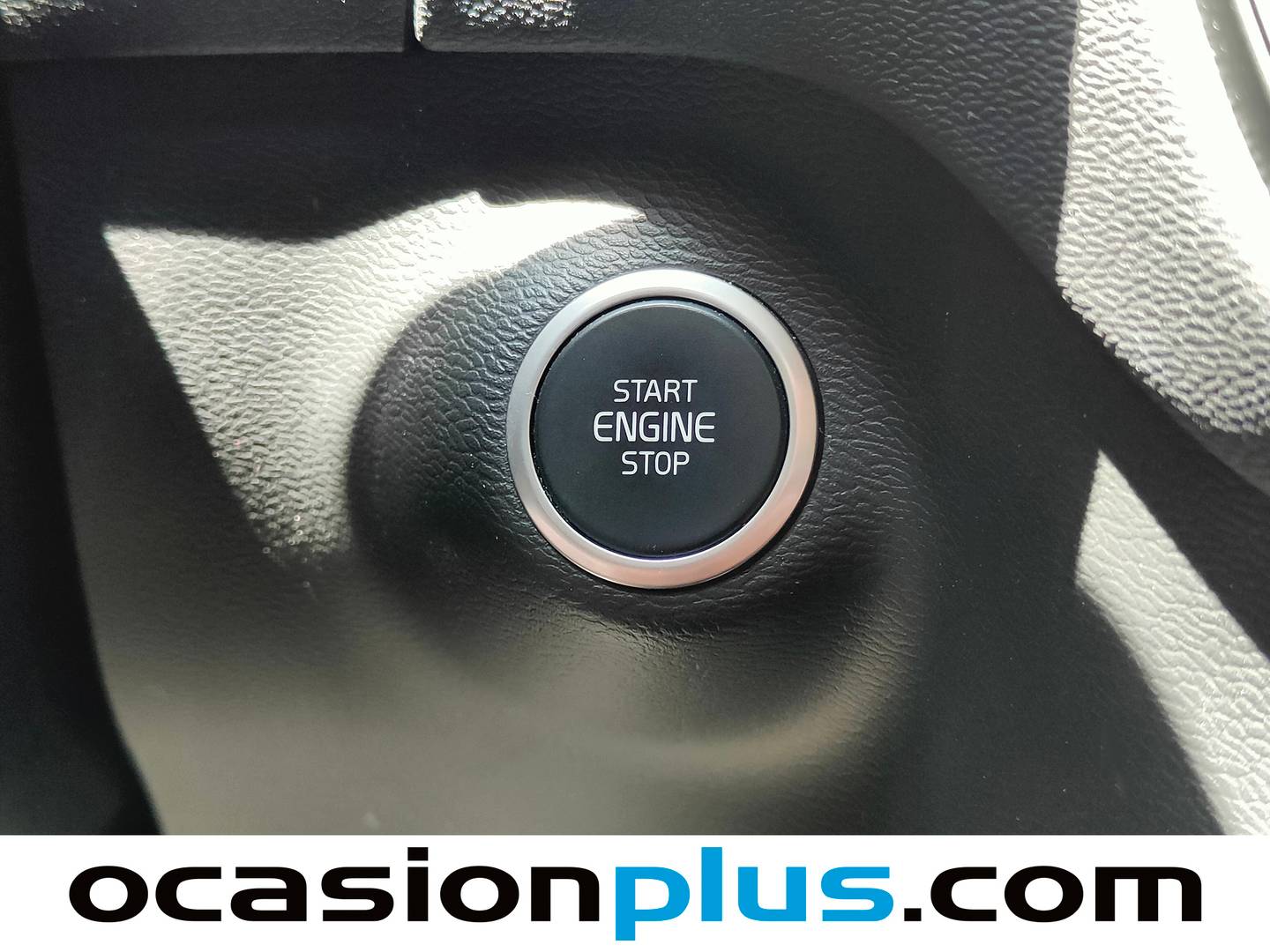 Volvo XC40 Volvo XC40 T3 Momentum Core (163 CV) al mejor precio