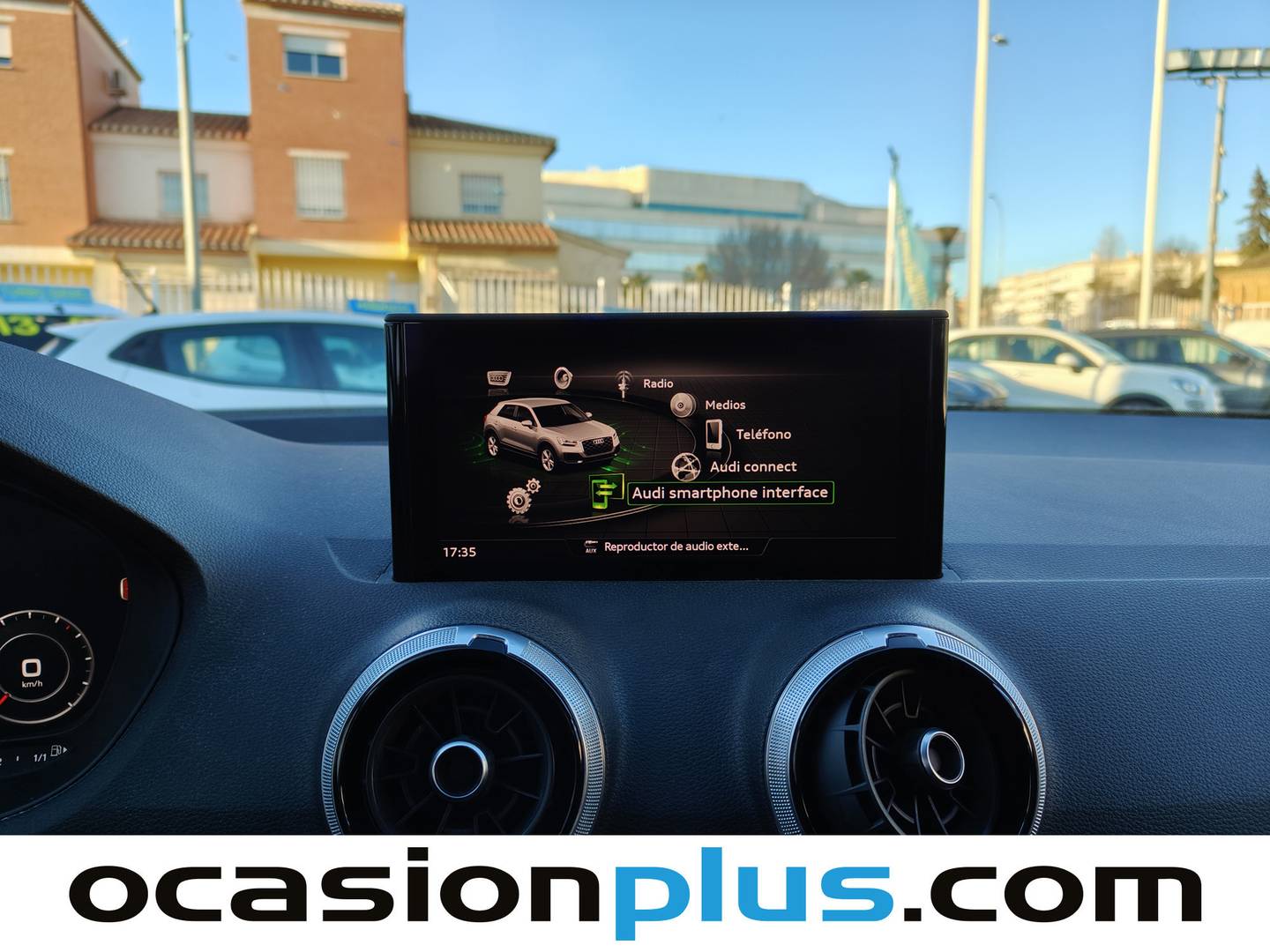 Foto Audi Q2 Audi Q2 S line 30 TDI (116 CV) S tronic