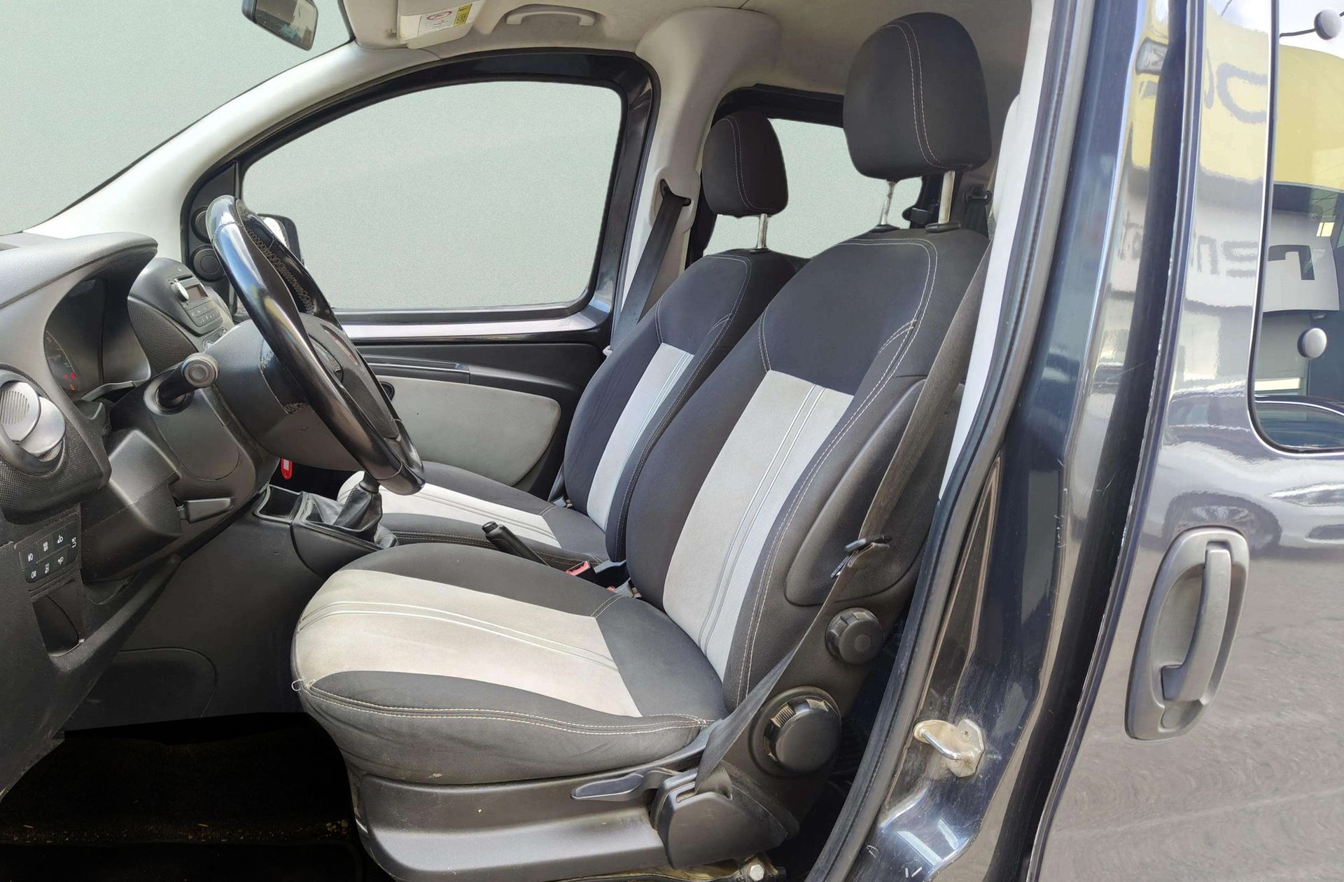Fiat Qubo 1.3 MultiJet Dynamic - foto 7