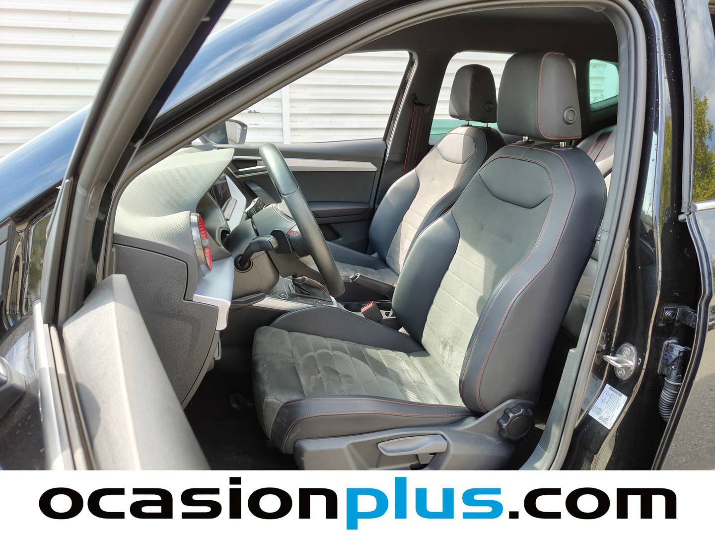 Foto Seat Arona SEAT Arona 1.5 TSI FR XL DSG  (150 CV)