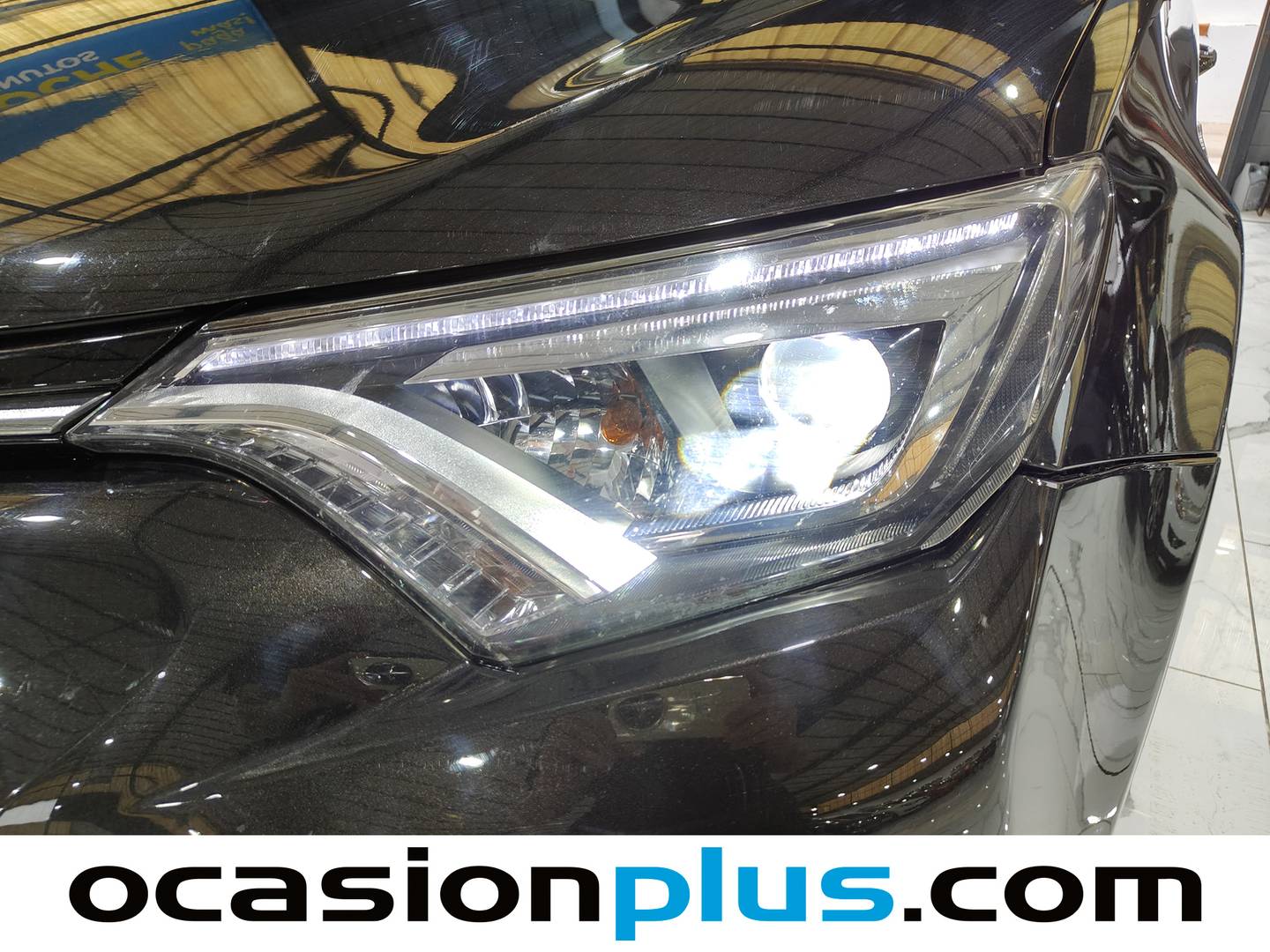 Equipamiento del Toyota Rav4 Toyota Rav4 2.5l hybrid Advance 2WD (197 CV)