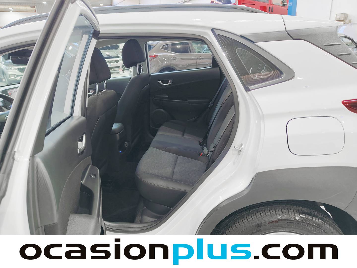 Foto asientos traseros Hyundai Kona Hyundai Kona 1.0 TGDi 48V Maxx 4x2 (120 CV)