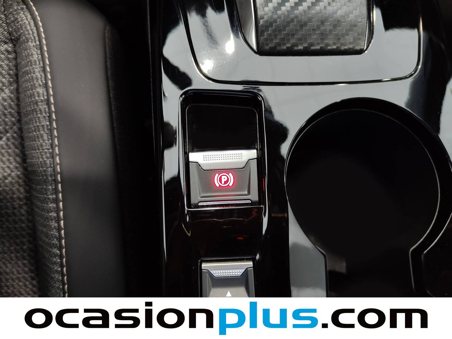 Peugeot 2008 Peugeot 2008 Allure Hybrid eDCS6 (145 CV) 145cv