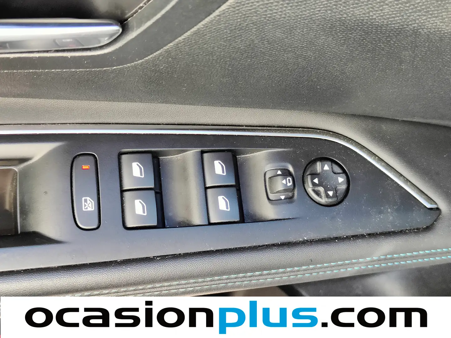 Foto Peugeot 3008 Peugeot 3008 PureTech 130 S&S Allure Pack (130 CV)