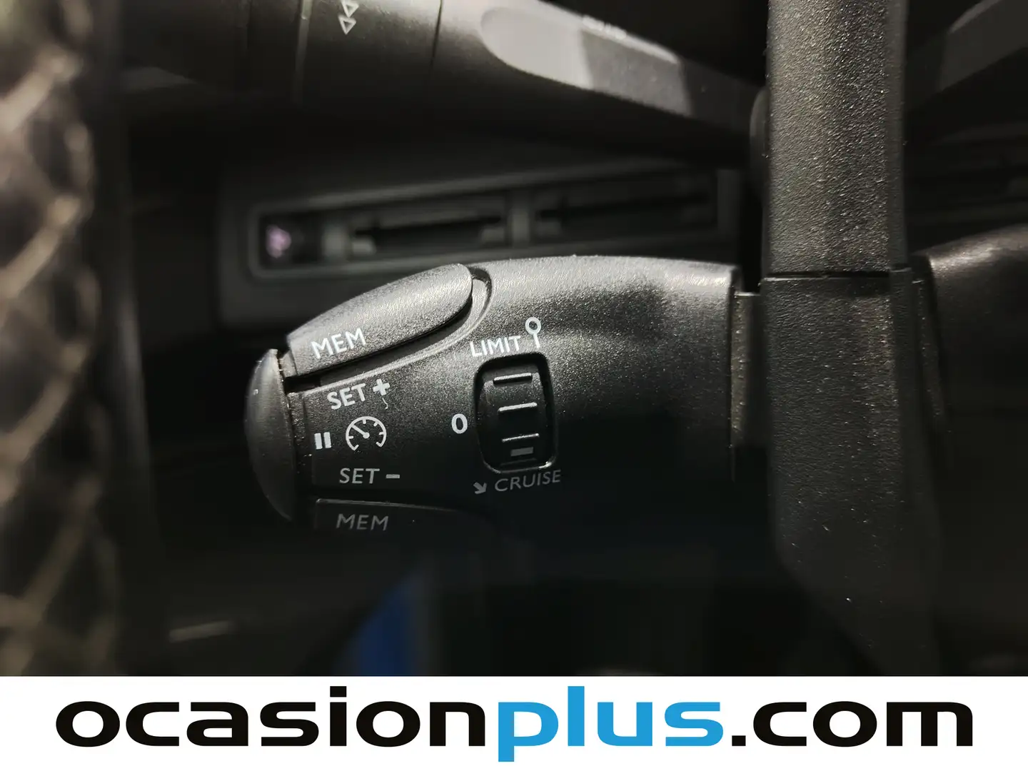 Foto Peugeot 5008 Peugeot 5008 BlueHDi 130 S&S Allure (130 CV) 7 Plazas