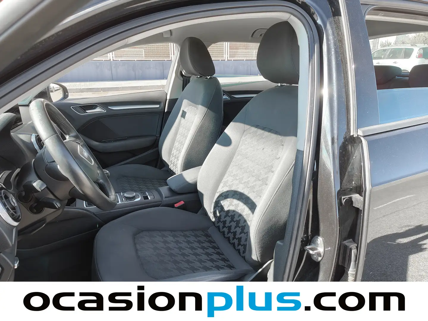 Foto Audi A3 Audi A3 Sportback Attracted 1.6 TDI (105 CV)