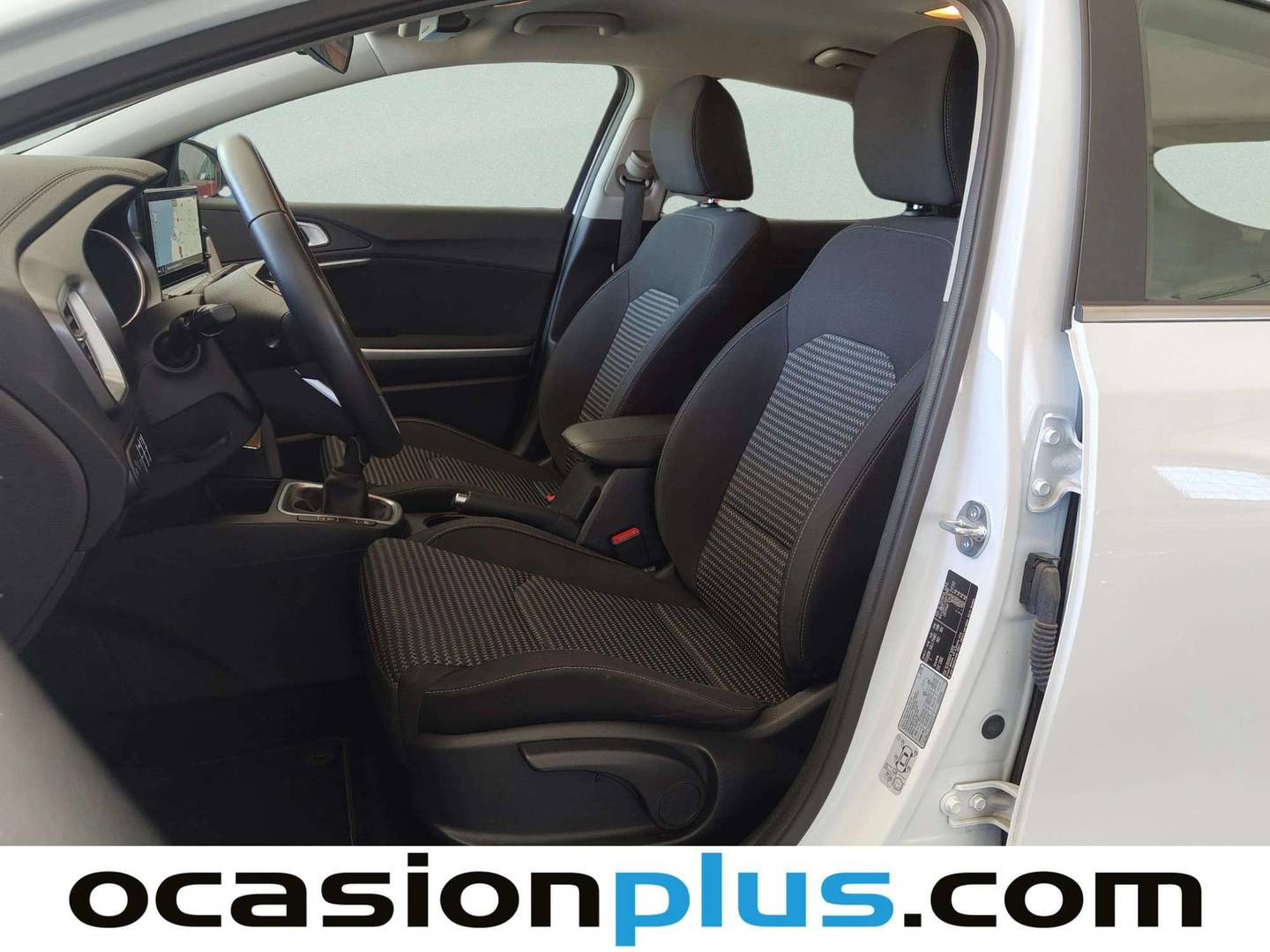 Foto asientos delanteros KIA XCeed KIA XCeed 1.0 T-GDi Drive (100 CV)