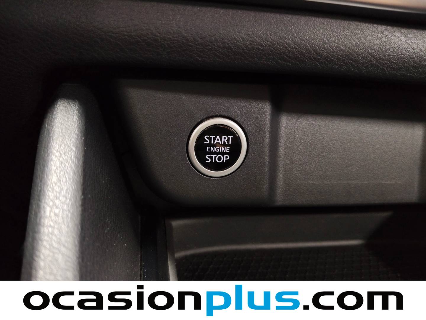 Accesorios del Nissan QASHQAI Nissan Qashqai DIG-T 158 mHEV Acenta Xtronic  (158 CV)