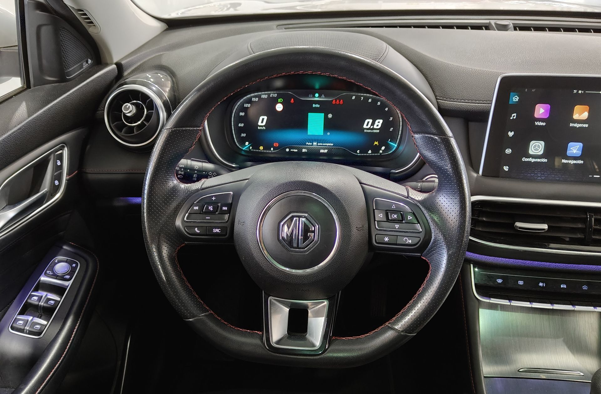 MG HS 1.5 Turbo GDI Luxury DCT - foto 26