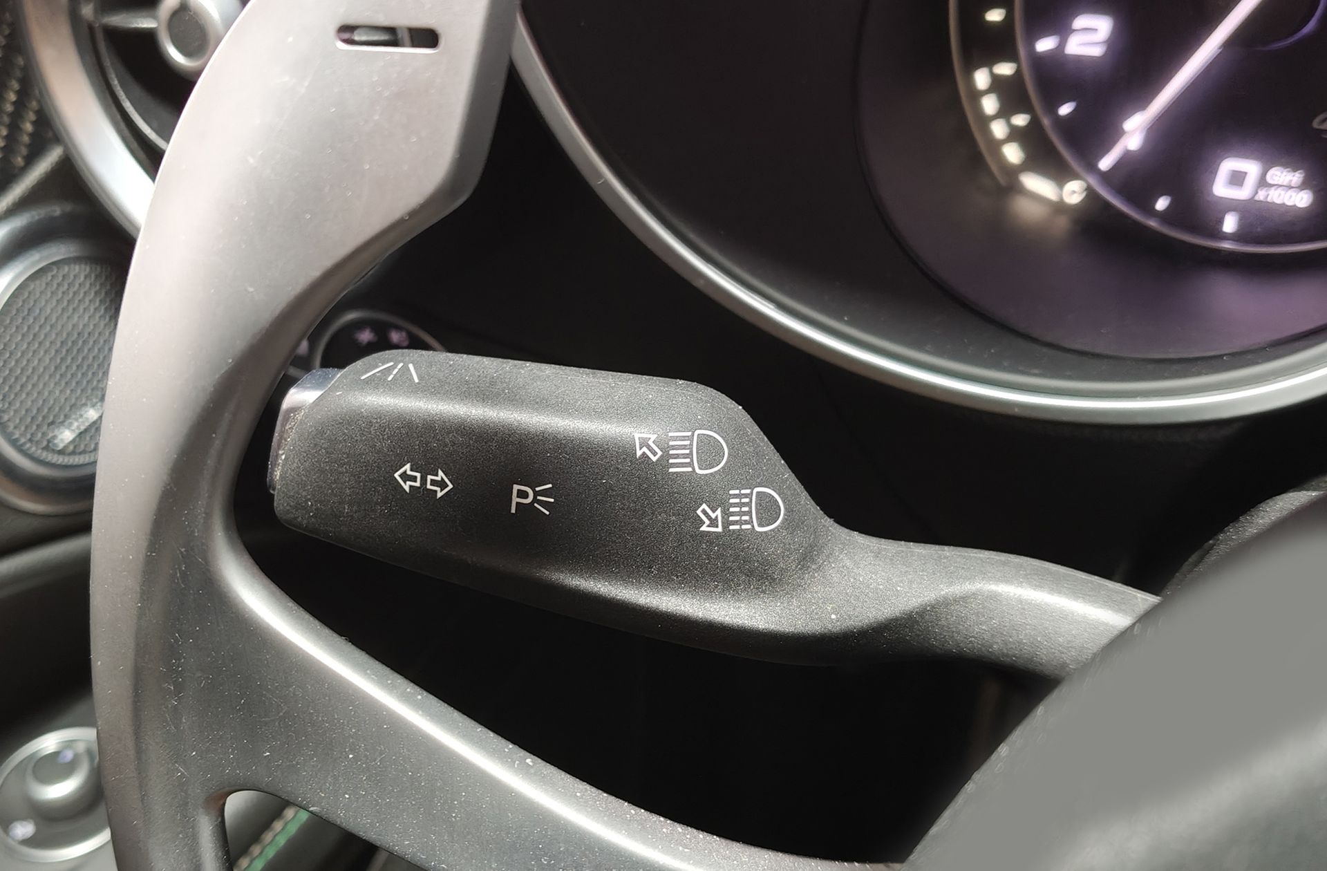 Alfa Romeo Stelvio 2.9 Gasolina Quadrifoglio Q4 - foto 31