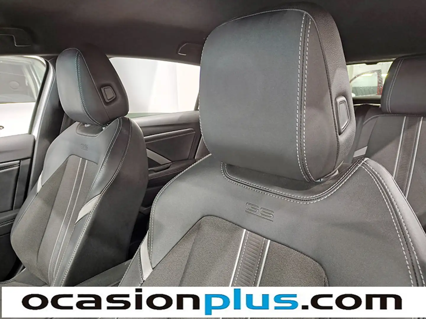 Foto Opel Astra Opel Astra 1.2 Turbo XHT GS (130 CV)