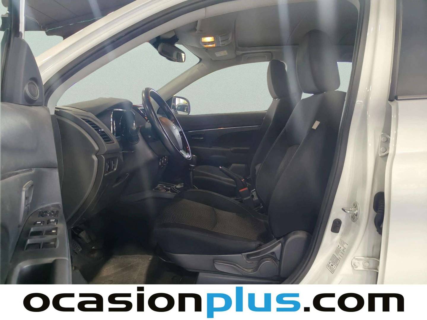 Foto asientos delanteros Mitsubishi ASX Mitsubishi ASX 160 DI-D Motion (114 CV)