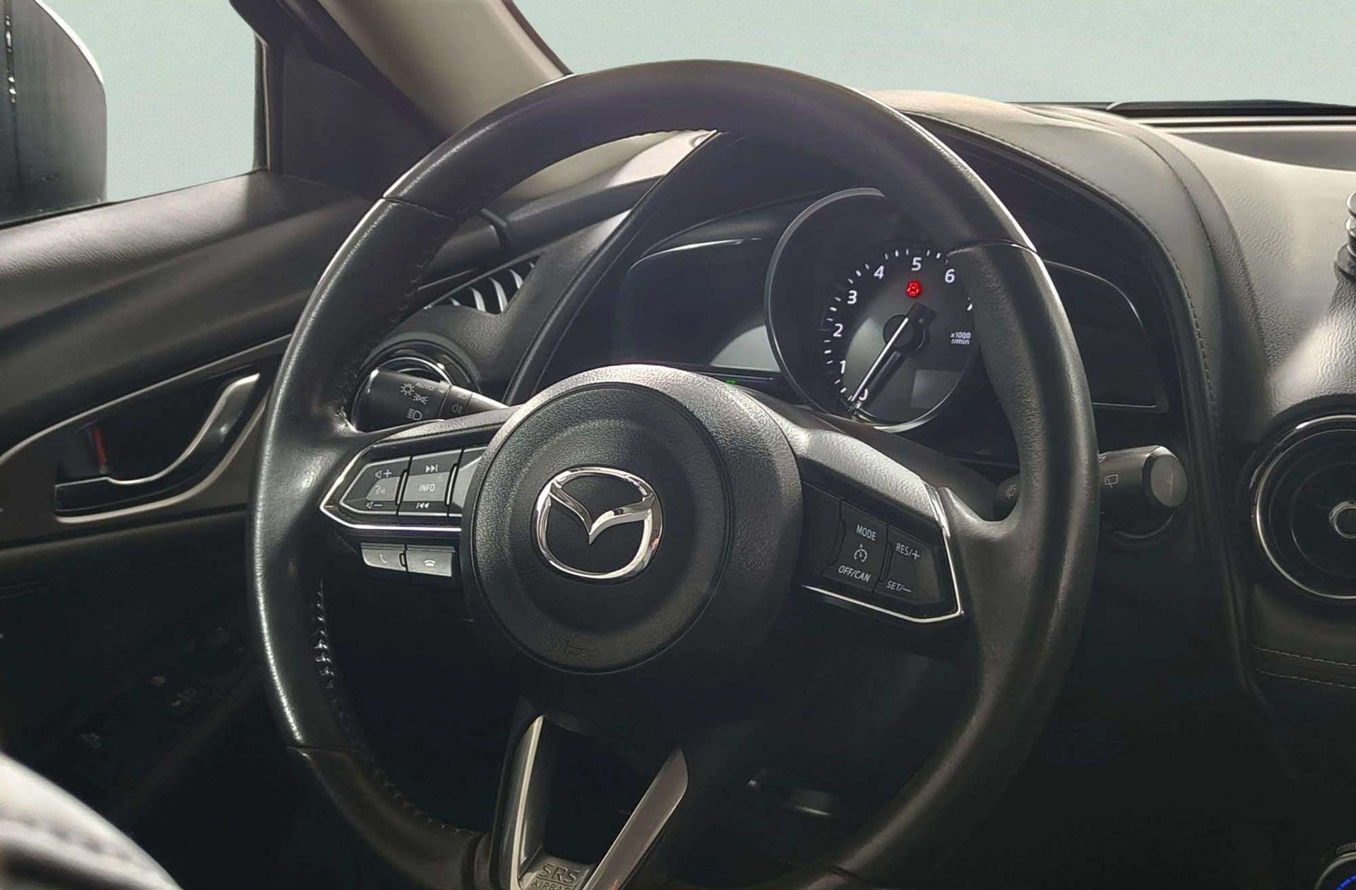 Mazda CX-3 2.0 G Zenith 2WD - foto 22