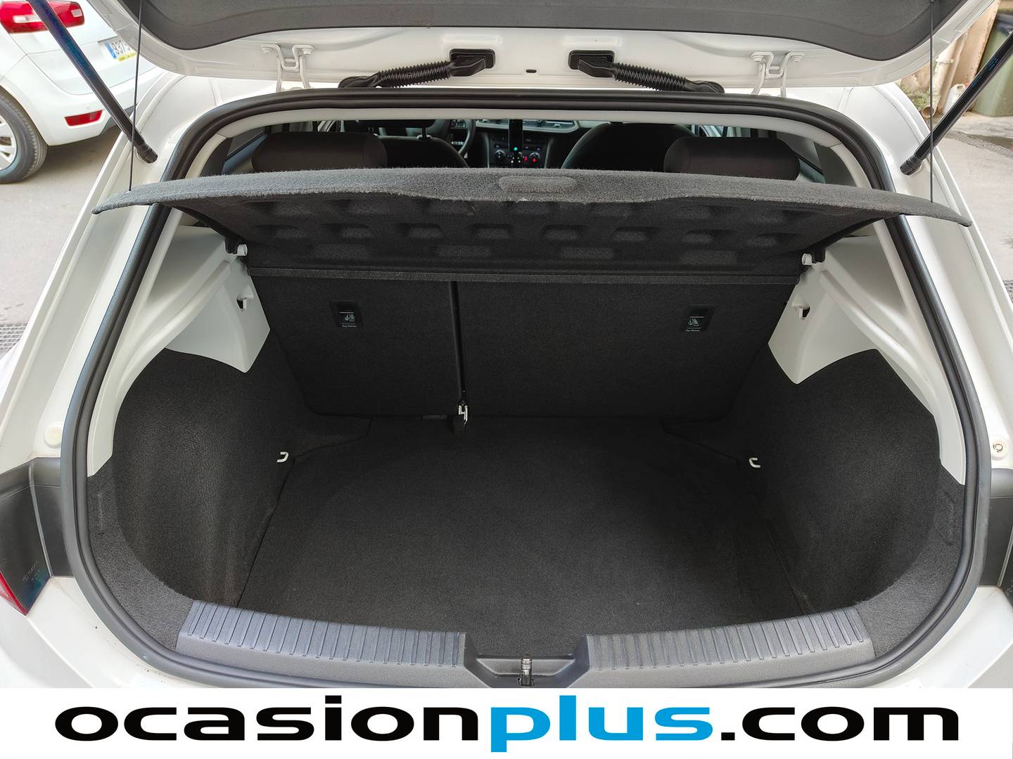 Fotos maletero Seat León Seat León 1.0 EcoTSI Reference Edition (115 CV)