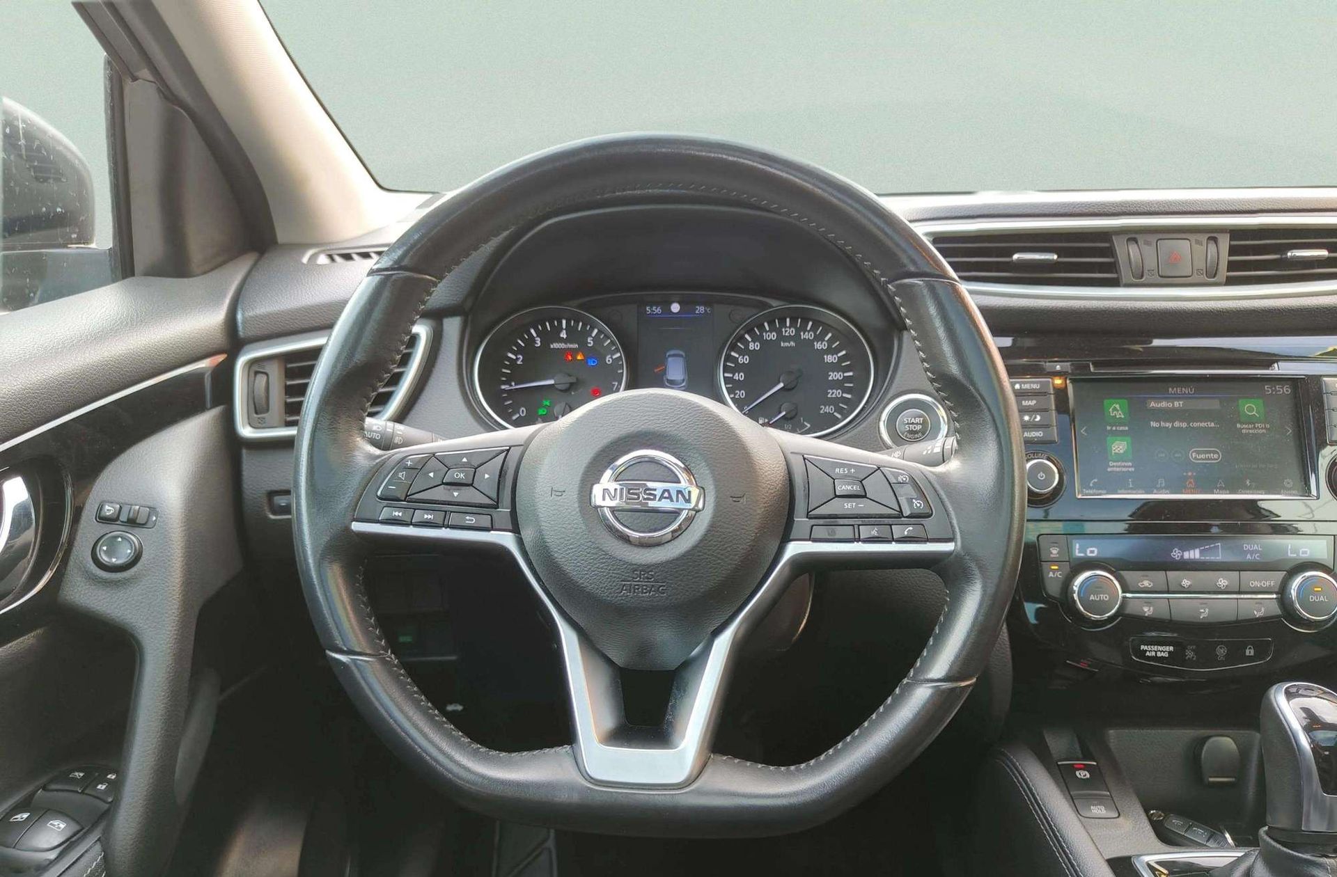 Nissan Qashqai DIG-T 160 N-Connecta 4x2 DCT - foto 20