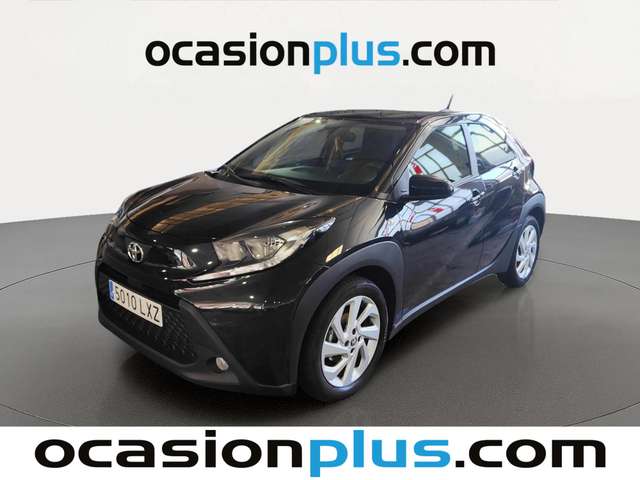 Toyota Aygo X Cross 1.0 VVT-I Play (72 CV) de segunda mano