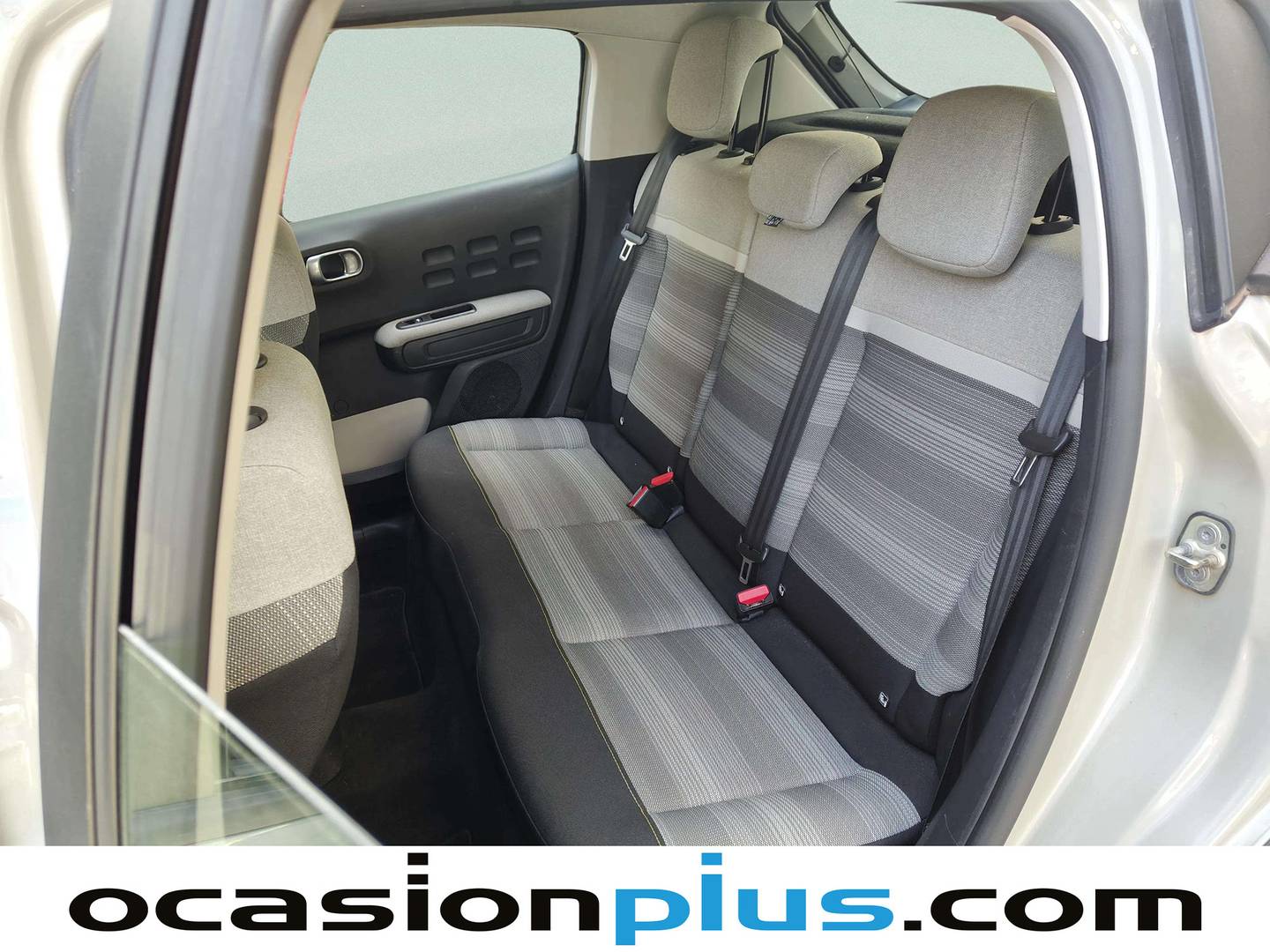 Foto asientos traseros Citroën C3 Citroën C3 PureTech 83 Feel (83 CV)