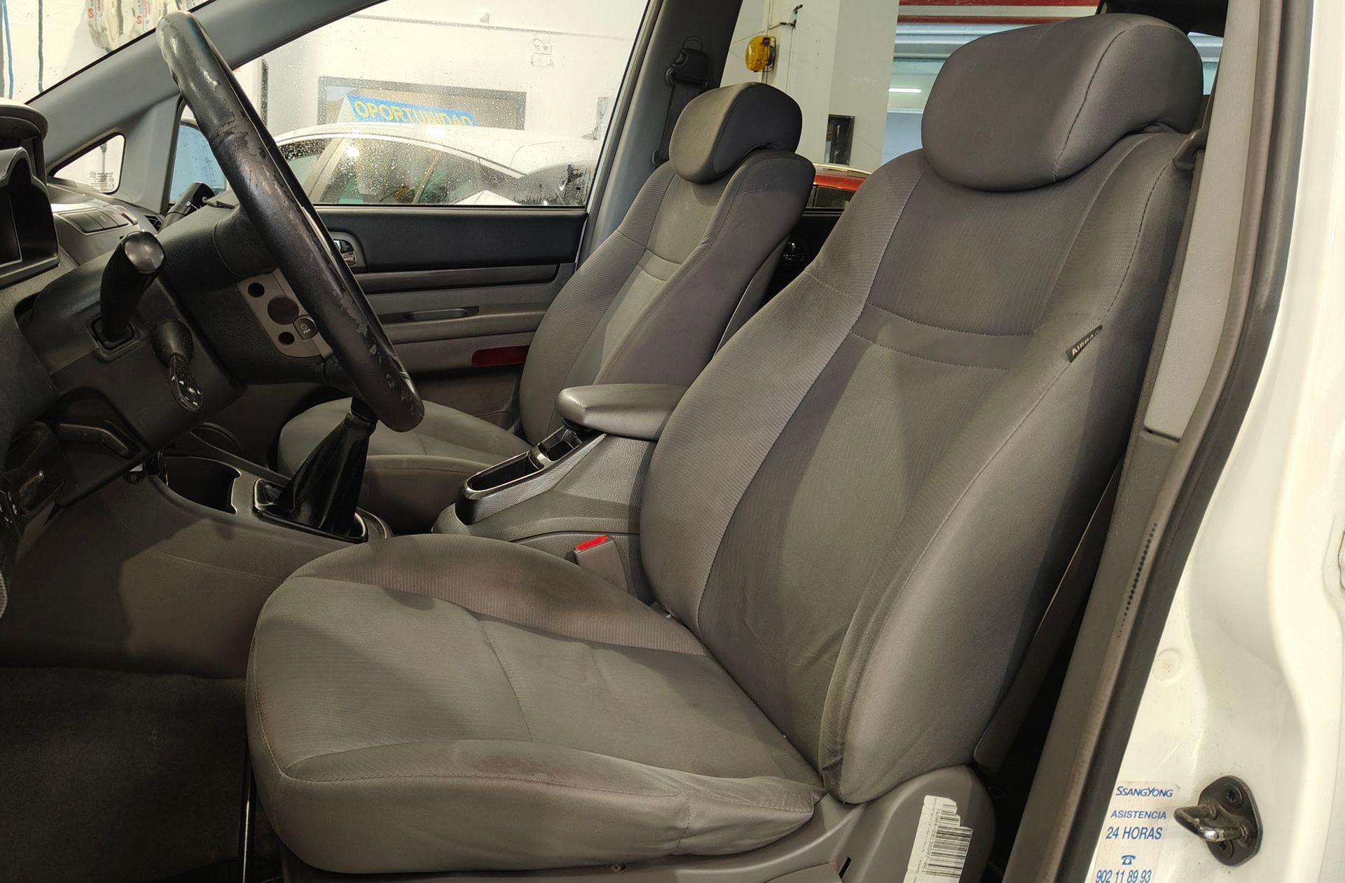 SsangYong Rodius 2.0 e-Xdi Premium 7 plazas - foto 11