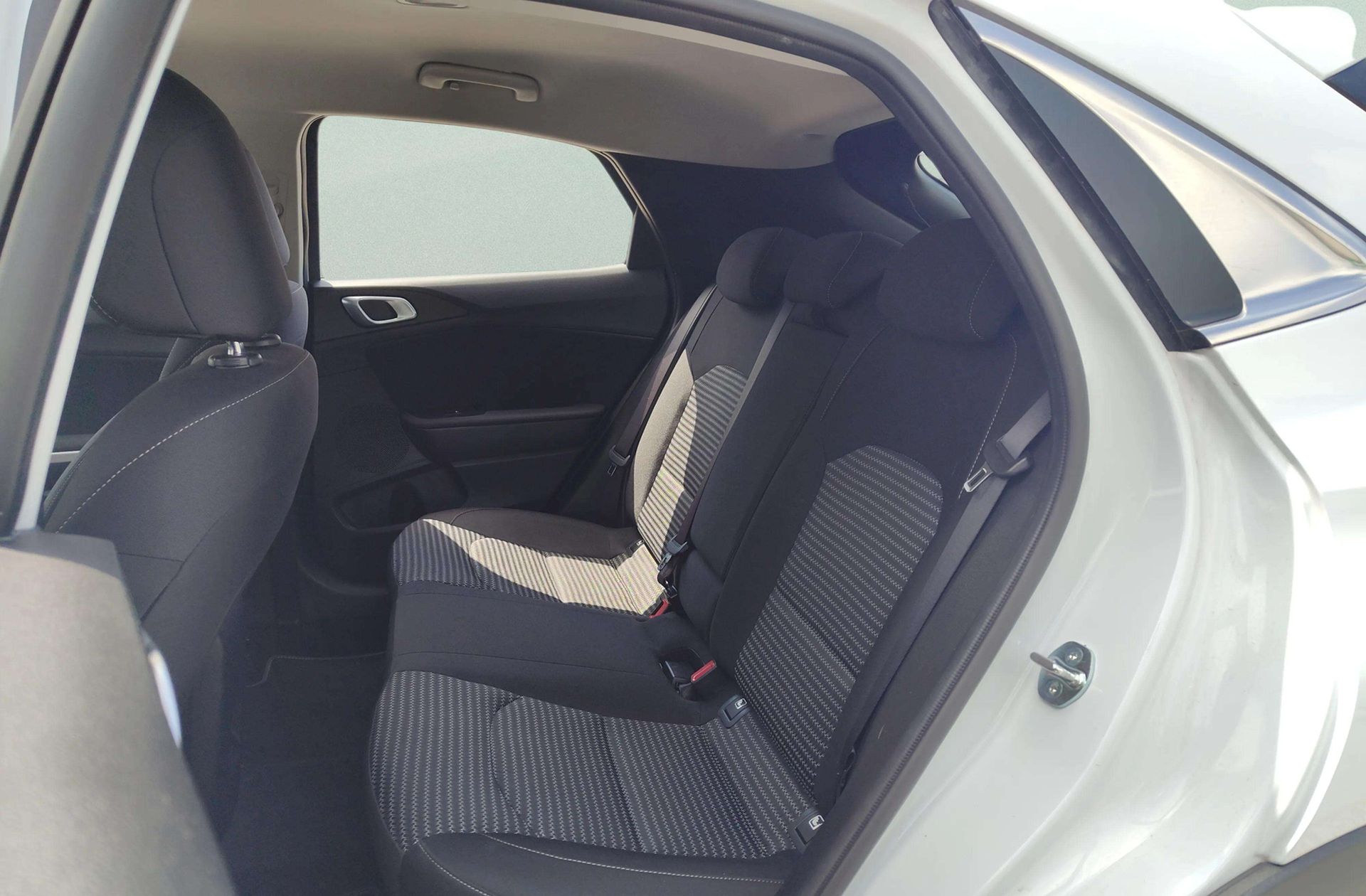 Kia XCeed 1.0 T-GDi Drive - foto 12