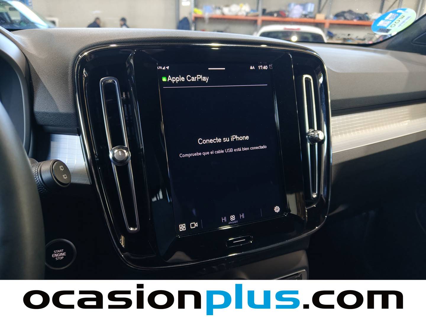 Equipamiento del Volvo XC40 Volvo XC40 B3 G Core Auto (163 CV)