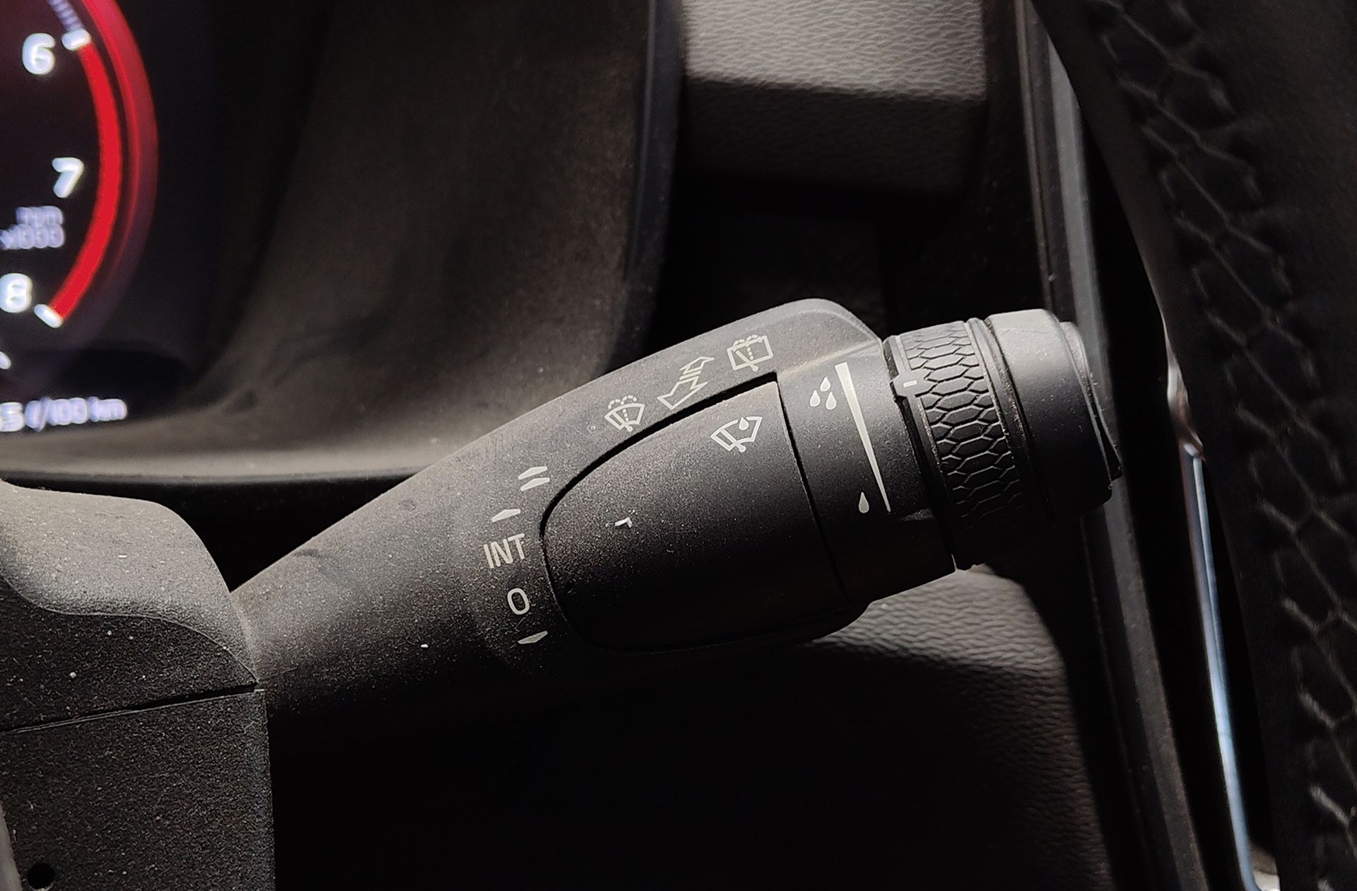 Volvo XC40 T2 Essential - foto 25