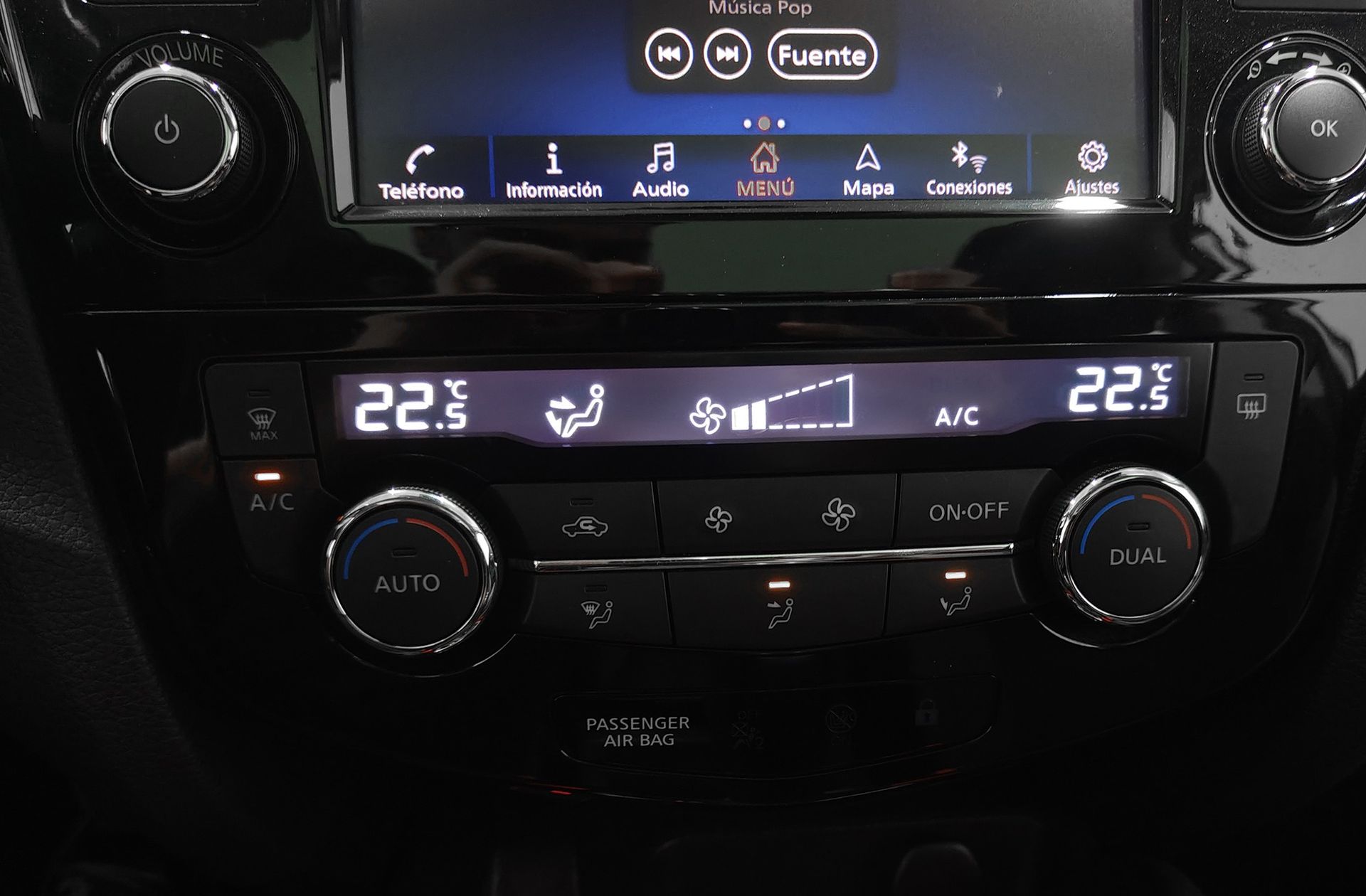 Nissan Qashqai DIG-T 160 N-Connecta 4x2 DCT - foto 31