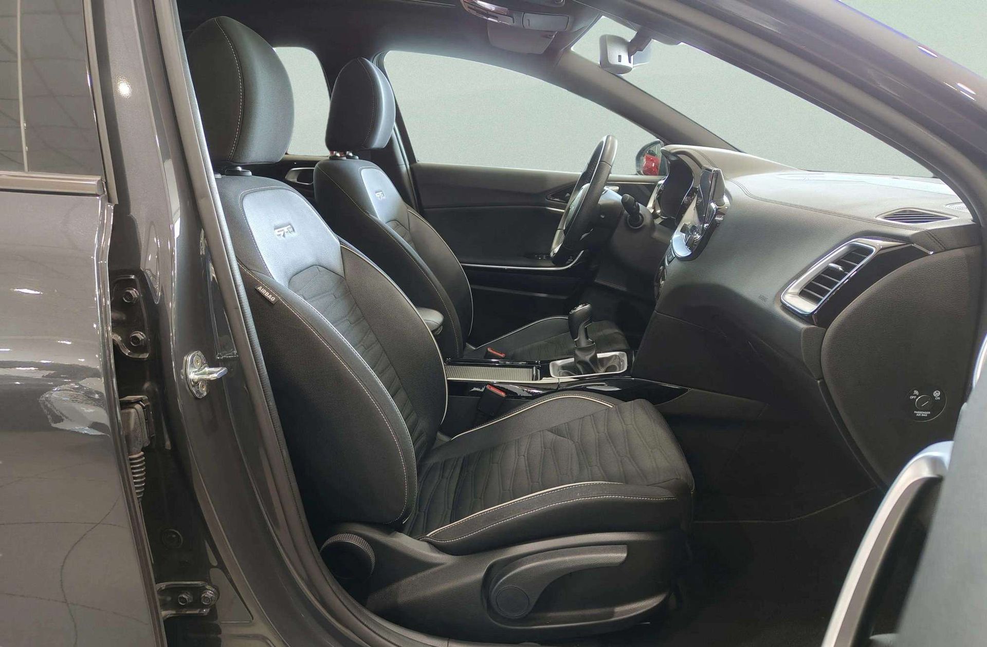 Kia XCeed 1.0 T-GDi GT-line - foto 27