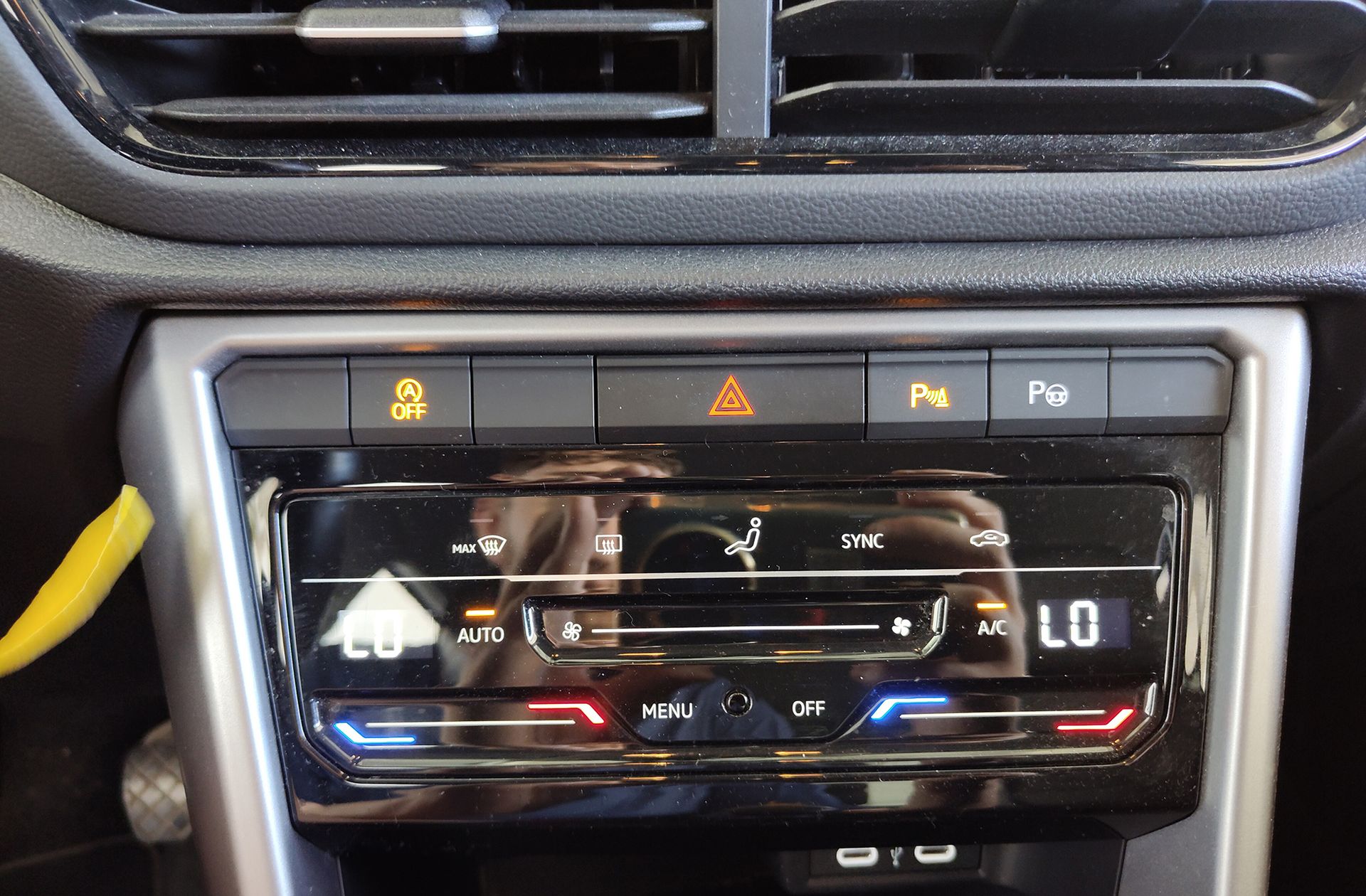 Volkswagen T-Roc Life 1.0 TSI - foto 31