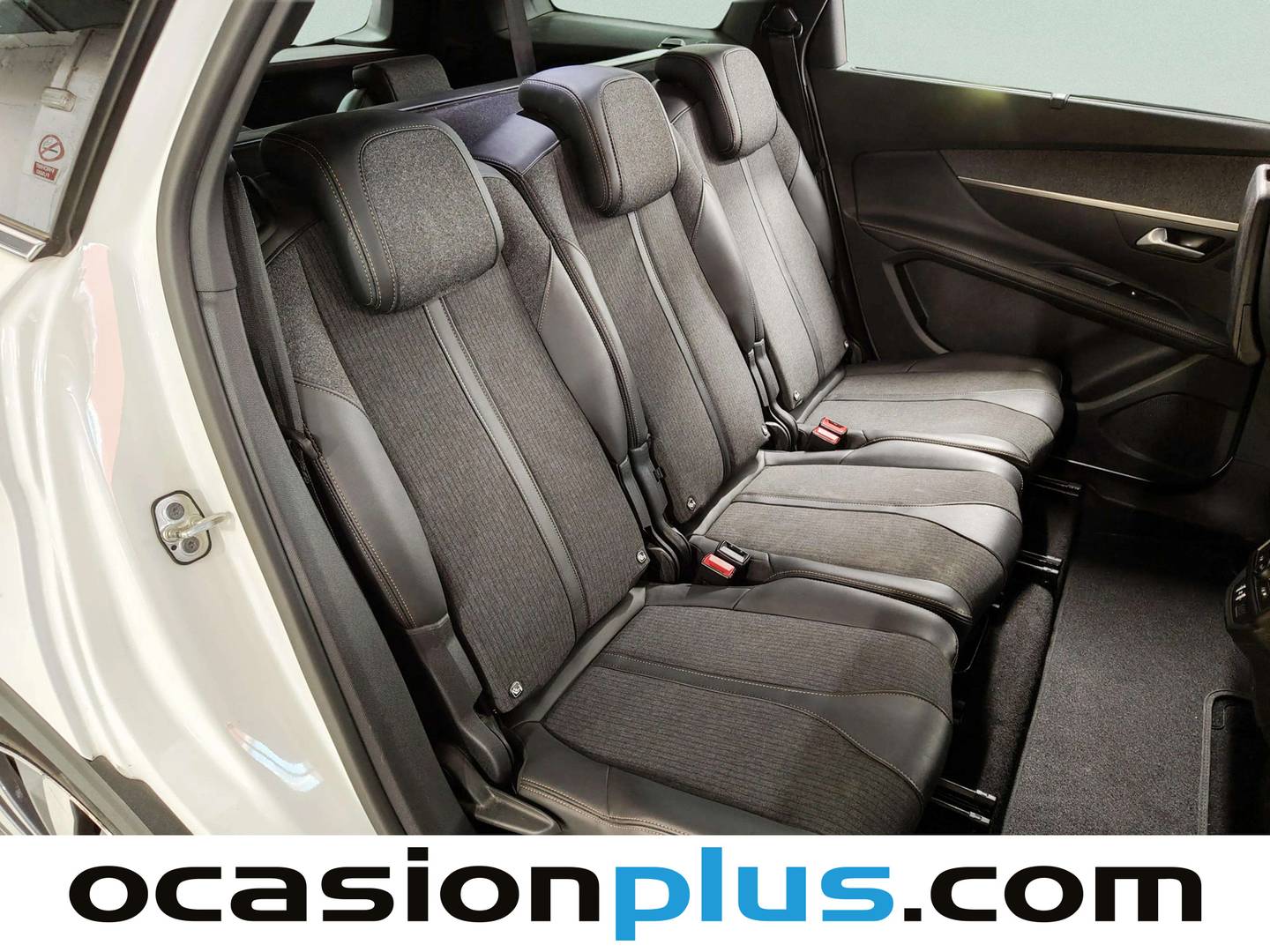 Peugeot 5008 Peugeot 5008 PureTech 130 GT Line 7 Plazas (130 CV) seminuevo