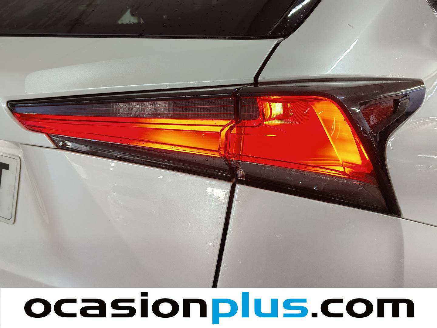 Lexus NX Lexus NX 300h Premium 2WD (197 CV) automático